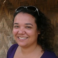 Débora Lemos Email
