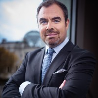 Florian Hahn Email