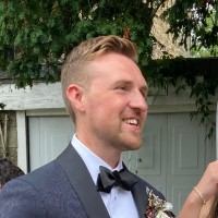 Thomas Wolfenden Email