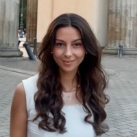 Inter-Spitzen AG Employee Samira S.'s profile photo