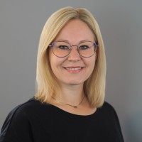 Julia Santore Email & Phone Number