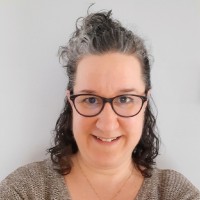 Annick Bélanger Email