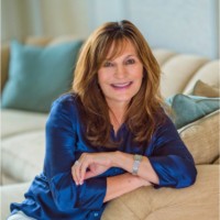 BoardroomPR Employee Julie Talenfeld's profile photo