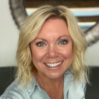 Deedee Veres Email & Phone Number