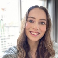 Staffbase Employee Veronica Mayer's profile photo