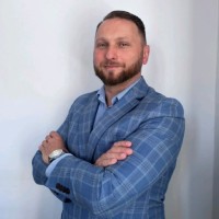Łukasz Wyremblewski Email