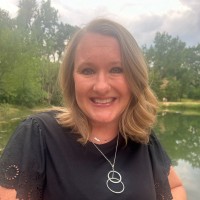 Stephanie Jaramillo Email & Phone Number