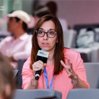 Sara Minelli Email