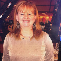Charlotte Fox Email & Phone Number