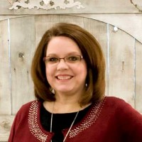 Fidelity Investments Employee Julie Brough Escobar's profile photo