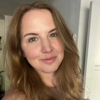 Entertainment Weekly Employee Samantha Highfill's profile photo