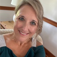 Ellie Espling Email & Phone Number