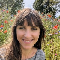 Kari Stenitzer Email