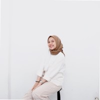 Hasna Putri Email