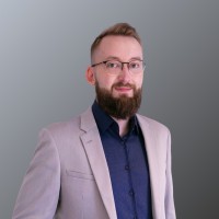 Radek Nováček Email