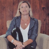 Sunshine + Saltwater Employee Michelle Moser's profile photo