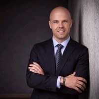 Remko van der Burght Email