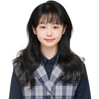 Chloe Wang Email