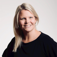 Anna Falck Email