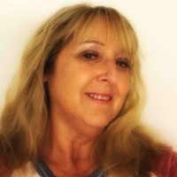 Mariani Nut Company Employee Lori Baylor's profile photo