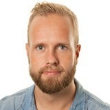 Johan Åkerström Email