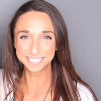 Nonya Biz Employee Kaitlin Heine's profile photo