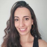 Ana Claudia Duarte Email