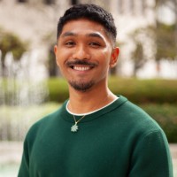 Oliver Ignacio Email & Phone Number