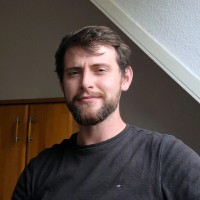 Chris MacLennan Email