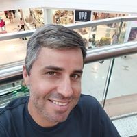 Andre Ponce Email
