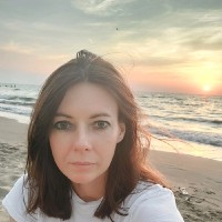 Victoria Bryan Email