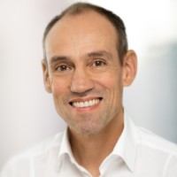 Johannes Schluchter Email