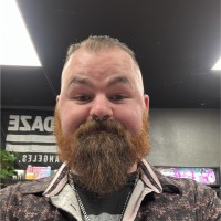 Oracle Vapory Employee Jordan Gruwell's profile photo