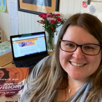 Surerus Pipeline Inc. Employee Suzanne Young's profile photo