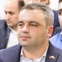 Rahat Market Employee Elshan Huseynov's profile photo