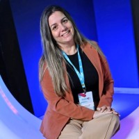 Daniela Lima Email