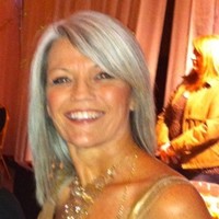 Lesa Stokes Email & Phone Number