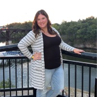 Glazd Employee Tracie Olson's profile photo
