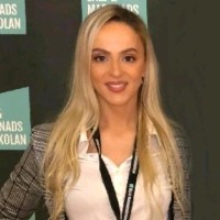 Rina Hasani Email