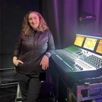 Willa Snow Email & Phone Number