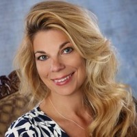 Lincoln Home Loans Employee Gina Jakobik's profile photo