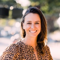 Lisa Hoeck Email & Phone Number