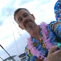 E-mail e número de telefone de Reggie Blennerhassett