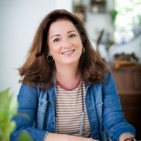 First Hug Employee Efrat Yasur's profile photo