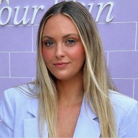 First Aid Beauty Employee Taylor MacNevin's profile photo