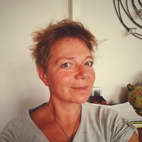 Marion van Den Boogaard Email