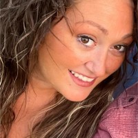 Leigh Slone Email & Phone Number