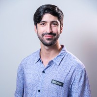 Javier León Email