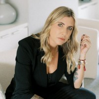 Andra Ogden Email