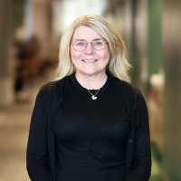 Sari Aumo Email & Phone Number